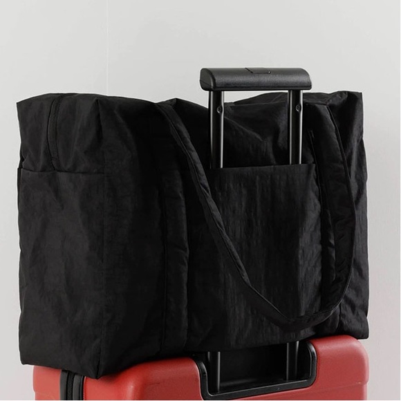 BAGGU Cloud Carry-On Tote - Picture 3 of 4